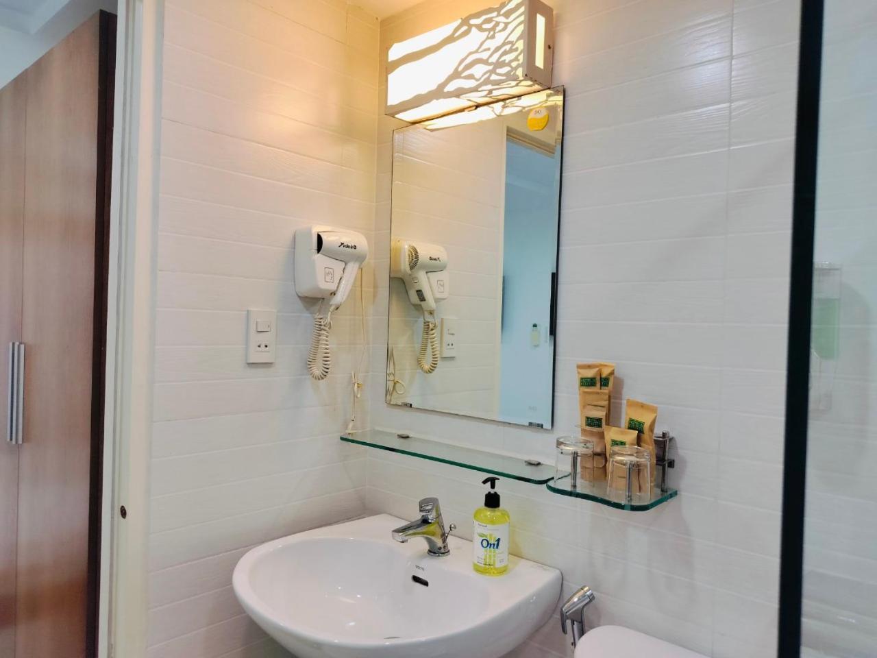 Adventure Hotel Ho Si Minh-város Kültér fotó
